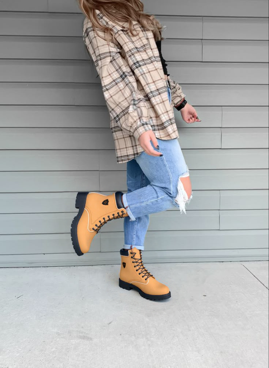Adora Milano Serie 284 Casual Leather Boots