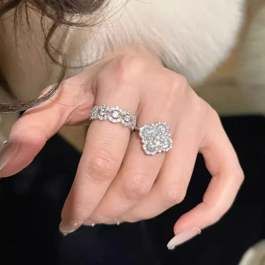 Adora Milano Vintage Court Style Retro Pearl Ring